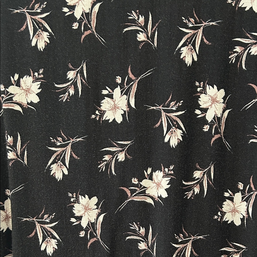 Final Touch Black Floral Blouse - Picture 4 of 5